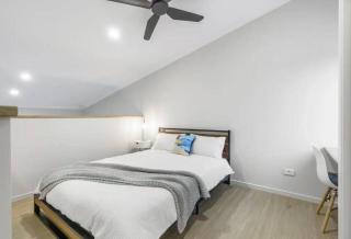 Cozy Sunnybank Base - Unit 3 | Near Shops & Eats - Brisbane - 0