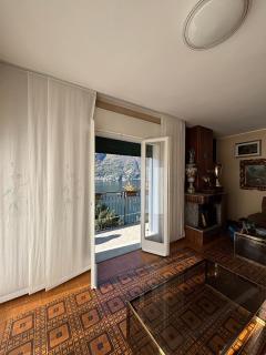 Villa Flora Heritage - Garden & Lake Como View - 9