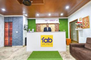 FabHotel Prime Praathana - 9