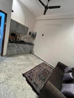 Spacious 1bhk in malviya nagar - Jaipur - 3