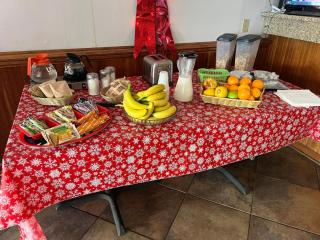 Hotel Red Rose by Townhouse Covington I-64 - 8