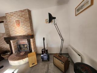 Aux deux Marronniers Cathares - 1