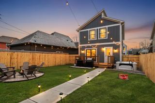 Hot Tub - Gym - Pizza Oven - PS5 - Ping Pong - 2MIN from DT - 0