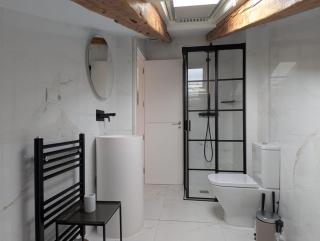 Gran Atico moderno y espacioso en Gran Via - 1