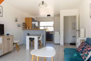 527 - T2 en duplex avec vue sur la plage et le Port d'Erquy - 8