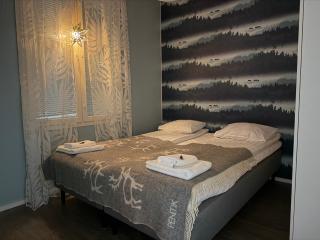 Cozy home near Santa - 3