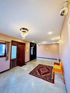 Ever Fresh High View By Let's Inn - 1