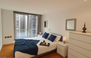 Lowry River Grandview Dual-Balcony Apartment - 8