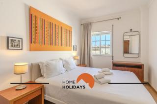 #056 Old Post Office by Home Holidays - 7