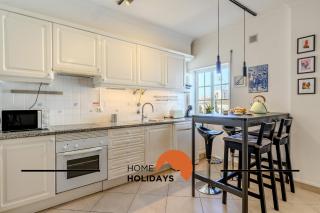 #056 Old Post Office by Home Holidays - 9