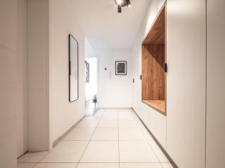 City Park Apartment Free Garage Parking - 3