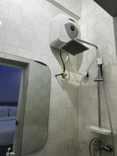 Modern 3-Bedroom Luxury Home in Lekki Phase 1 - 6