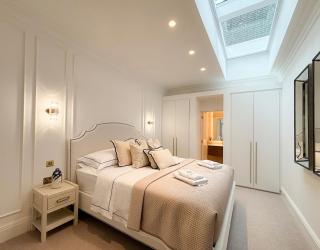 Limited Edition, Hyde Park-King's Garden Lux 3bed - 5