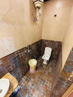 Sri Kedar Khand Guest House - 6