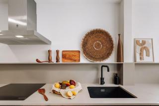 Impressive beachfront home - 4