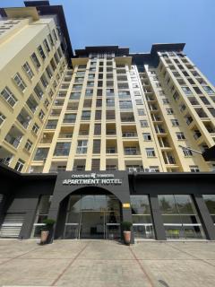 Chateau Apartments Hotel - 1