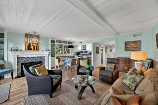 SG4B: 4B Seagrove Villa - 2