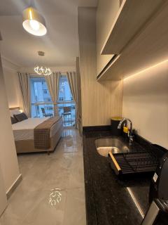 Essenza Manhattan 2 Olive Green Luxury Studio - 7