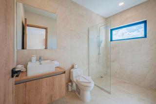 Super Stylish Home with Private Pool and outdoor - Palm-Eagle Beach - 6