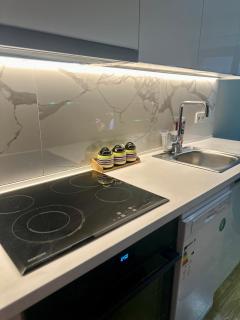 Regina's Diamond Residence - 8