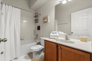 5 Bedrooms 3 Bathrooms Veranda Palms 4458 Np - 1