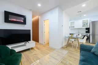 Amplio piso exterior de 2 dormitorios en Centro de Madrid Temporal SCSD14 - 7