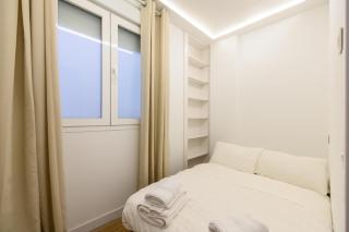 Amplio piso exterior de 2 dormitorios en Centro de Madrid Temporal SCSD14 - 2