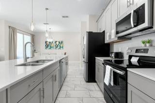 4 Bedrooms3 Bathrooms Storey Lake 4900 Wa - 6