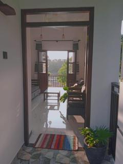 Free Breeze Guest & Villa - 8