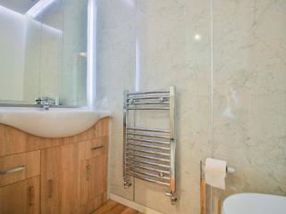 Horseshoe Cottage - 1