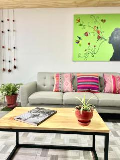 Casita Cusco Spacious 2BR apartment great views, balcony, WiFi - 0