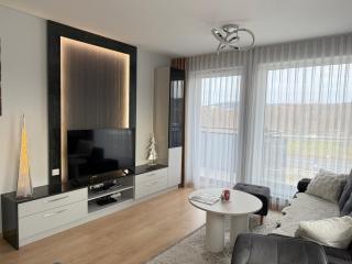 Apartament Księżycowy z garażem FV VAT - 4