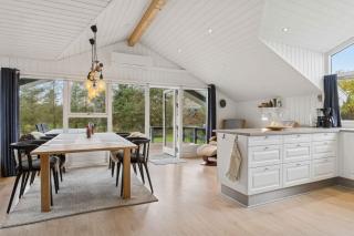 Holiday Paradise Near Grønhøj Beach - 5