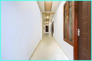 Sunrise Grand Inn Near Agra Lucknow Express Way - Lift and Restaurant Service # Fully Air conditioning Premium Room - Best Premium Hotel In Lucknow - Lucknow - 1