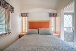 Luxury Cottage with Furnished Deck in Trinity, California - 3