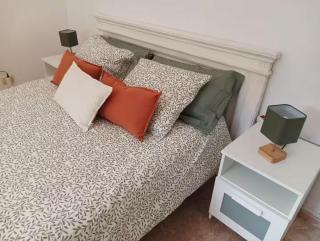 Villa Palomino - Sleeps 6 - Parking - Pet Friendly - 8