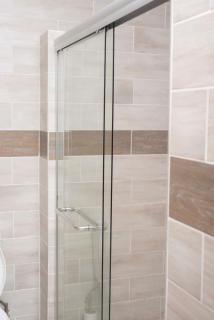 Comfort-driven hotel rooms in Hazeldene - 2335 - 8