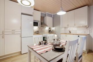 Cozy Finnish Heritage Villa - 3