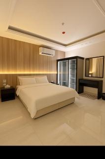 Luxury Super Deluxe Apartment - 1