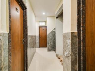 Hotel Shyam Villa - 0