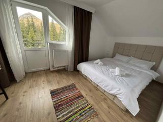 La Costel Rânca - 7