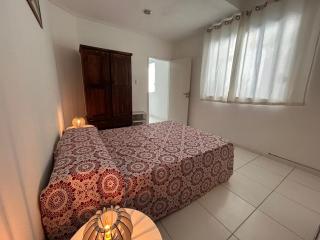 Casa Branca 3 Quartos Beira Mar - 1