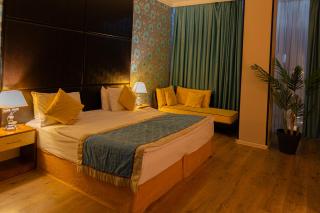 Square Boutique Hotel - 4