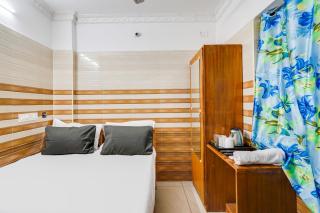 Hotel O Sharmila Guest House - 1