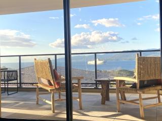 Une terrasse sur le golfe, appartement T3 - 1