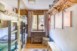 Monteilly C30 - 2 steps to cable car - Champéry - 3