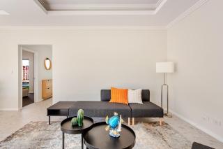 New Modern Home Near Scarborough Beach - 8