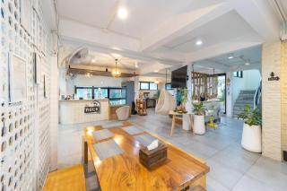 The Rock Samui Poshtel Lamai Beach - 2