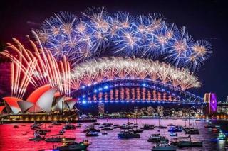 Darling Point Garden- Designer Penthouse with Uninterrupted Harbour & Bridge View - 0