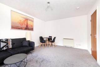 Edinburgh Morningside 2-Bedroom Apartment - Ground Floor - 2